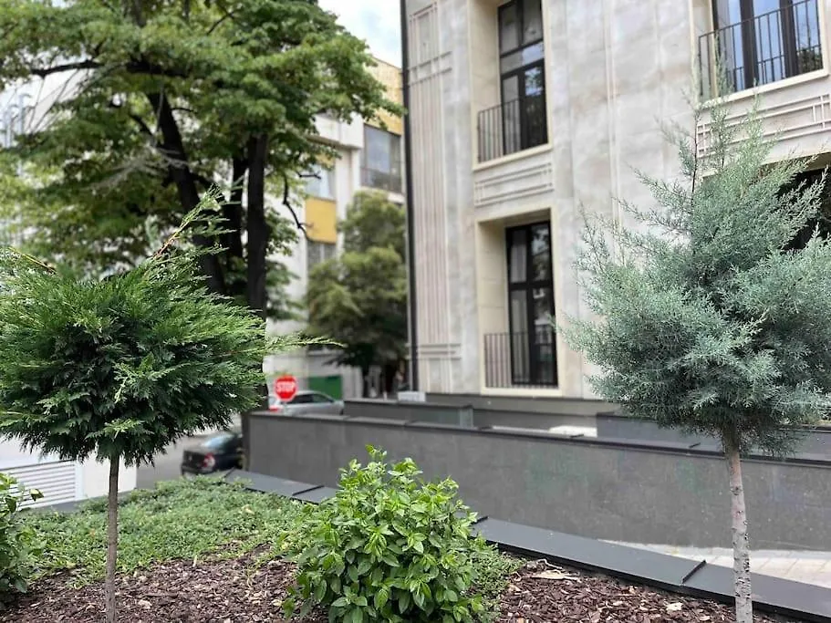 7Mins City Garden And Center+P Φιλιππούπολη